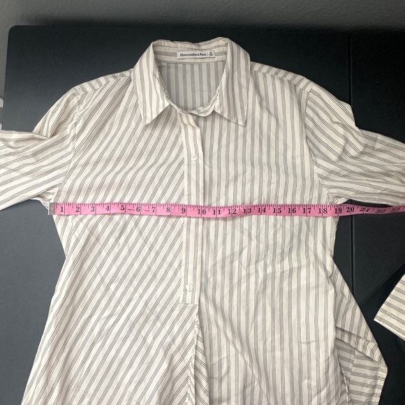 Abercrombie Striped Beige Wrap Blouse - Picture 9 of 9